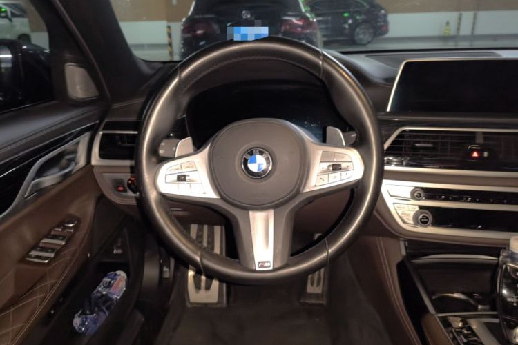 Used BMW 7 Series 2019 Updated 740Li Luxury Version M Sport Package Steering Wheel