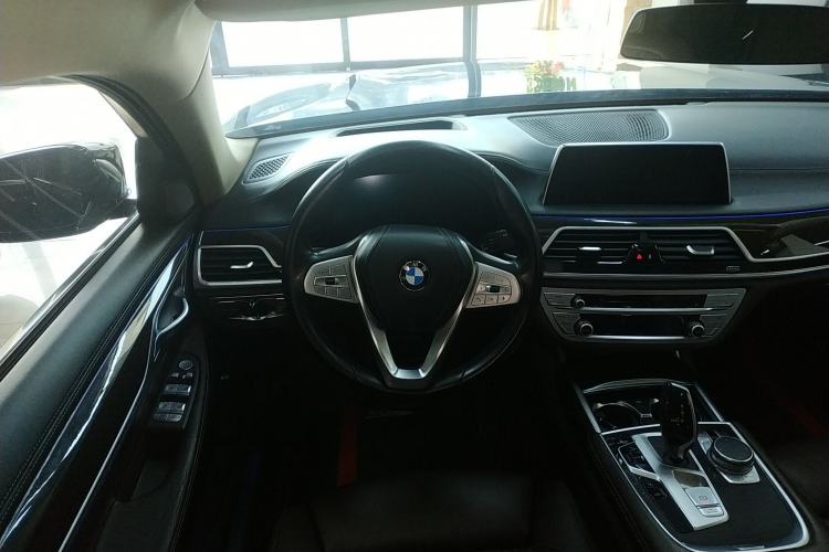 Used BMW 7 Series 2019 Updated 730Li Luxury Package Steering Wheel
