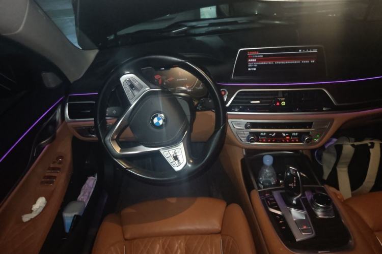 Used BMW 7 Series 2019 740Li Luxury Edition with Premium Package Steering Wheel