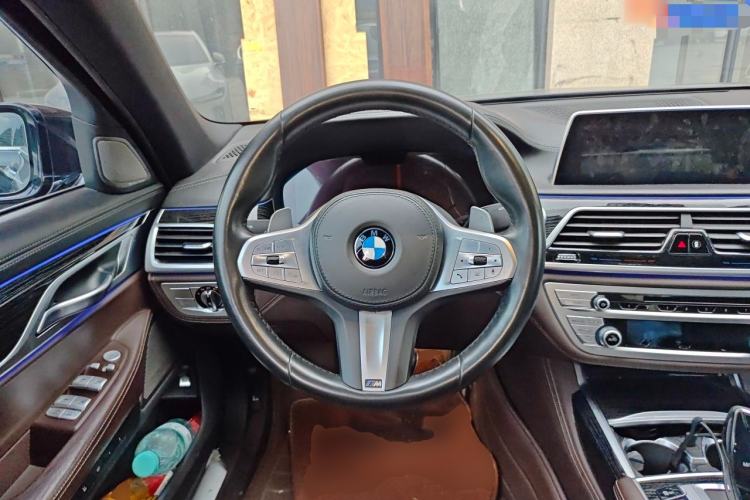 Used BMW 7 Series 2019 730Li M Sport Package Steering Wheel