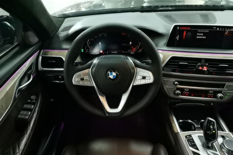 Used BMW 7 Series 2019 Restyled 740Li Leading Luxury Package Steering Wheel
