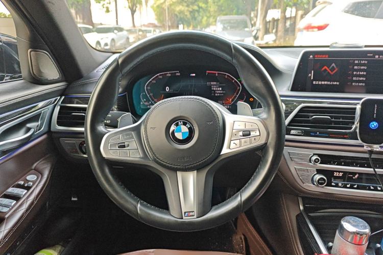 Used BMW 7 Series 2019 730Li M Sport Package Steering Wheel