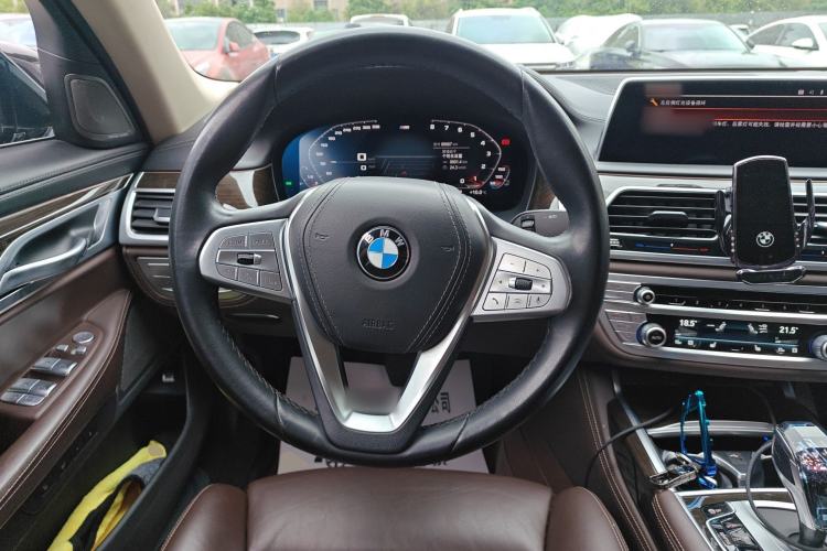 Used BMW 7 Series 2019 730Li Luxury Package Steering Wheel