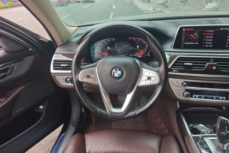 Used BMW 7 Series 2019 730Li Luxury Package Steering Wheel