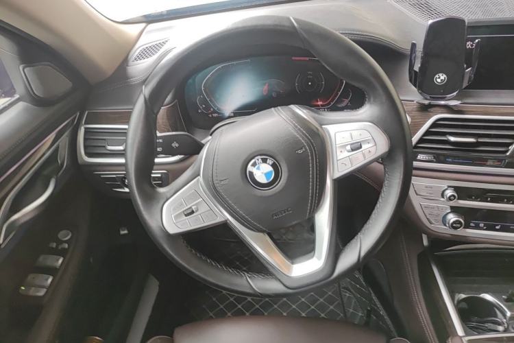 Used BMW 7 Series 2019 Updated 730Li Luxury Package Steering Wheel