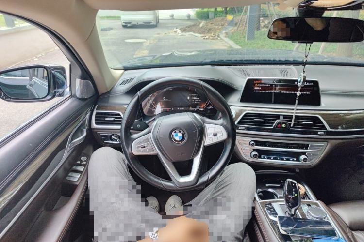 Used BMW 7 Series 2019 Updated 730Li Luxury Package Steering Wheel
