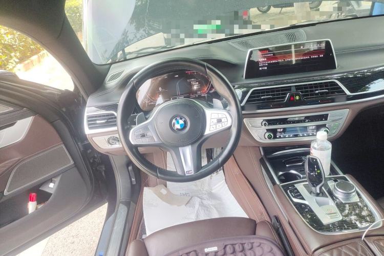 Used BMW 7 Series 2019 Restyled 740Li Leading Luxury Package Steering Wheel