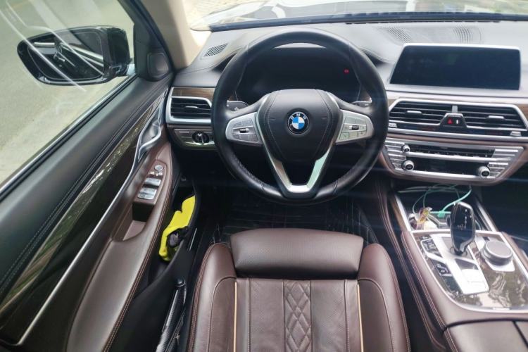 Used BMW 7 Series 2019 Updated 730Li Luxury Package Steering Wheel