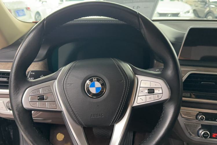 Used BMW 7 Series 2019 Restyled 740Li Leading Luxury Package Steering Wheel