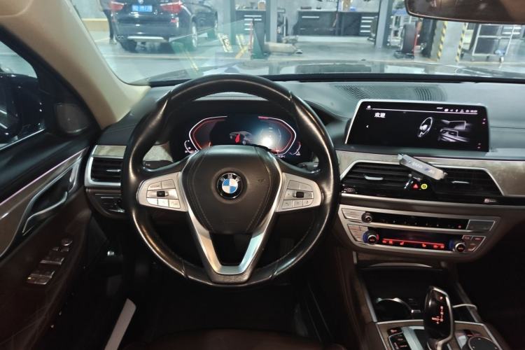 Used BMW 7 Series 2019 740Li Leading Edition Luxury Package Steering Wheel