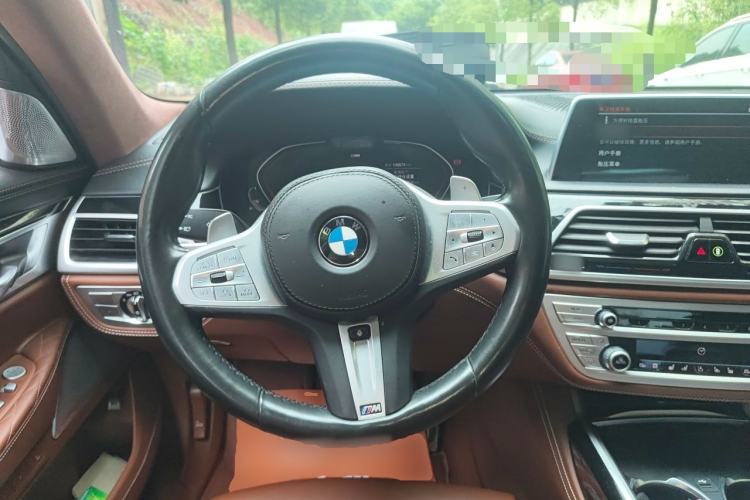 Used BMW 7 Series 2019 Updated 740Li Luxury Version M Sport Package Steering Wheel