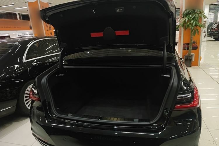 Used BMW 7 Series 2019 Restyled 740Li Leading Luxury Package Trunk