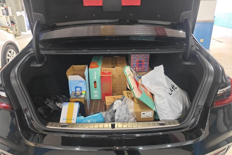 Used BMW 7 Series 2019 Restyled 730Li M Sport Package Trunk