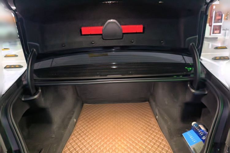 Used BMW 7 Series 2019 Updated 740Li Luxury Version M Sport Package Trunk
