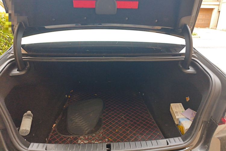Used BMW 7 Series 2019 730Li Luxury Package Trunk