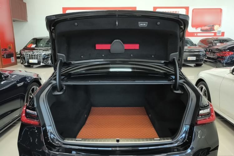 Used BMW 7 Series 2019 Restyled 740Li Leading Edition M Sport Package Trunk