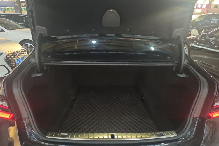 Used BMW 7 Series 2019 Restyled 730Li M Sport Package Trunk