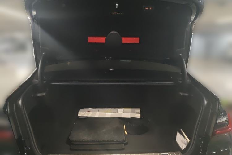 Used BMW 7 Series 2019 Updated 740Li Luxury Package Premium Edition Trunk