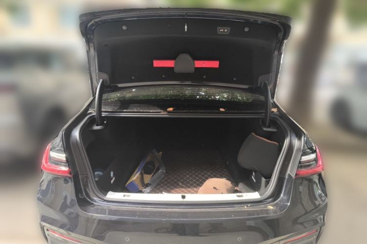 Used BMW 7 Series 2019 Restyled 740Li Leading Edition M Sport Package Trunk