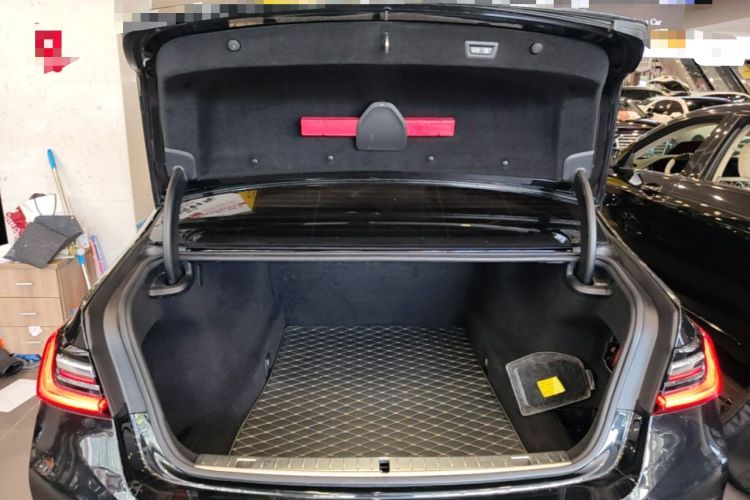 Used BMW 7 Series 2019 Restyled 740Li Leading Edition M Sport Package Trunk