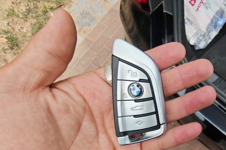 Used BMW 7 Series 2019 Restyled 730Li M Sport Package Vehicle Key