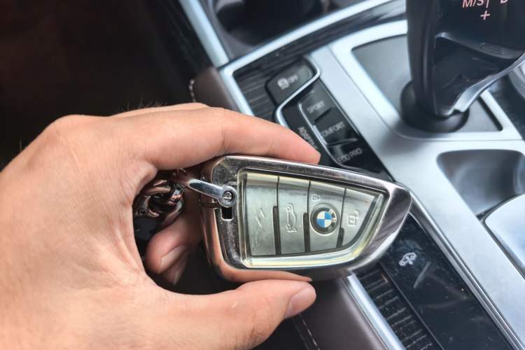 Used BMW 7 Series 2019 730Li M Sport Package Vehicle Key