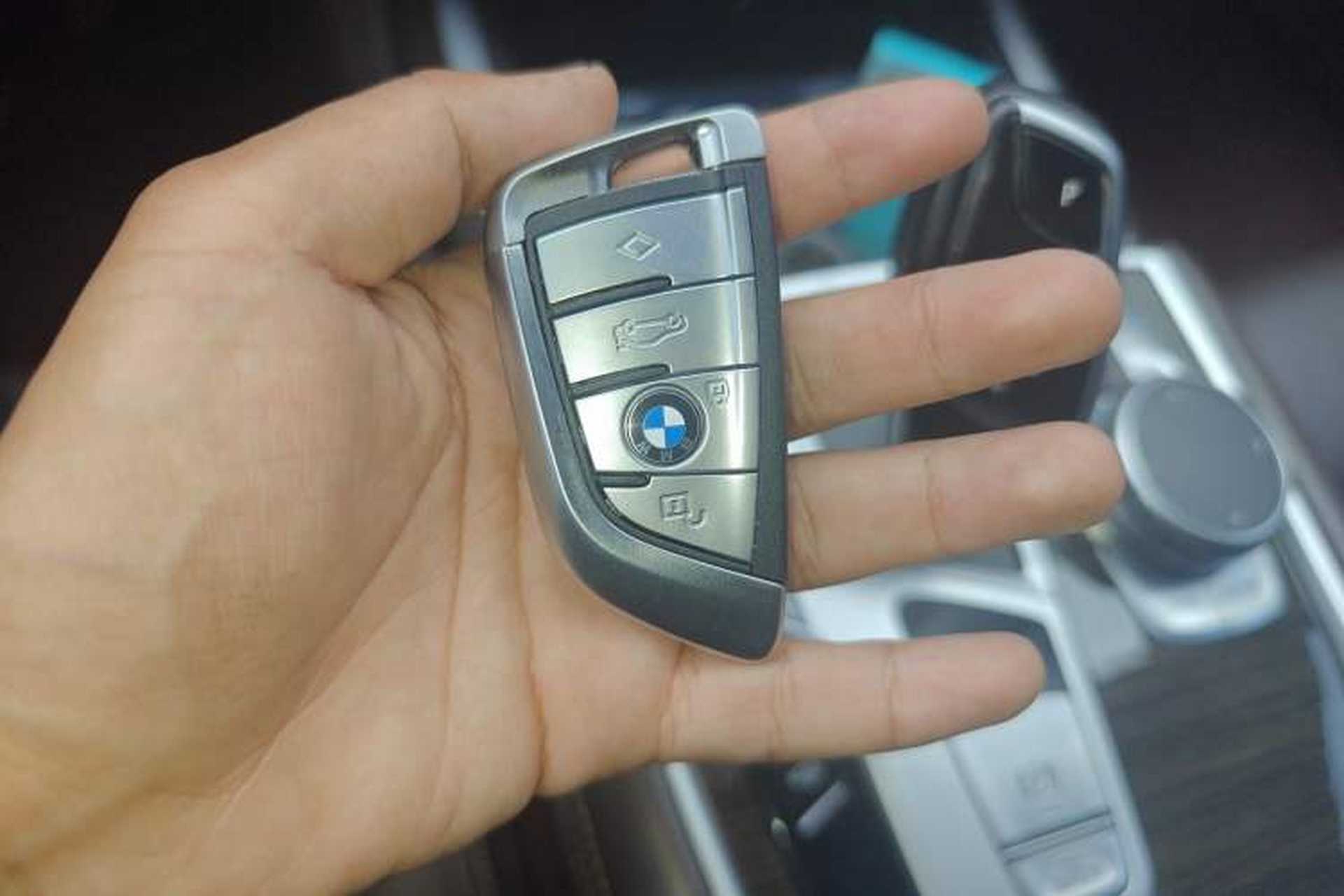 Used BMW 7 Series 2019 Updated 730Li Luxury Package Vehicle Key