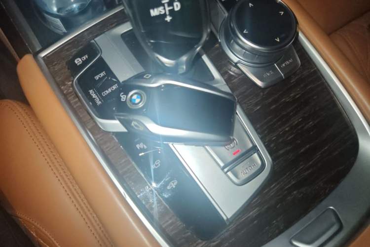 Used BMW 7 Series 2019 740Li Luxury Edition with Premium Package Vehicle Key