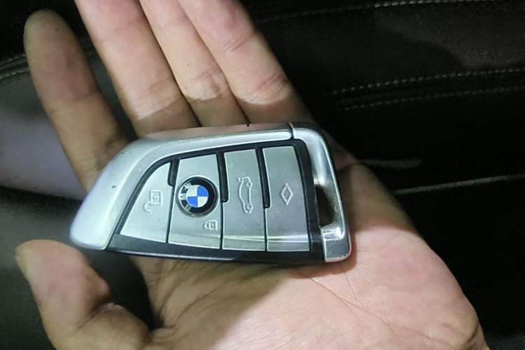 Used BMW 7 Series 2019 730Li M Sport Package Vehicle Key