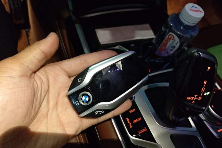 Used BMW 7 Series 2019 740Li xDrive Executive M Sport Package Vehicle Key