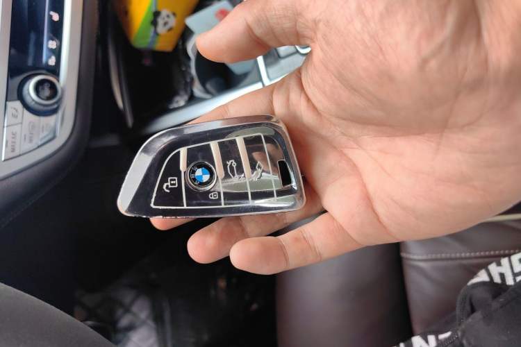 Used BMW 7 Series 2019 730Li M Sport Package Vehicle Key