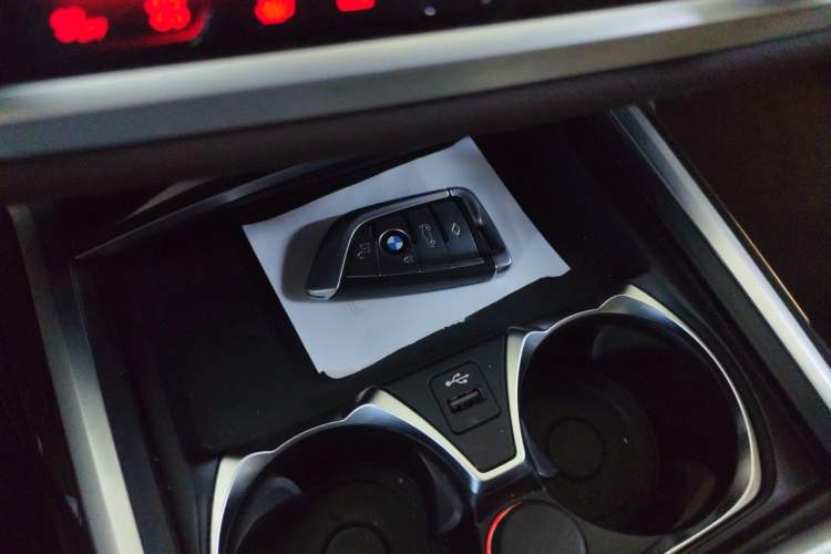 Used BMW 7 Series 2019 740Li Leading Model M Sport Package Vehicle Key