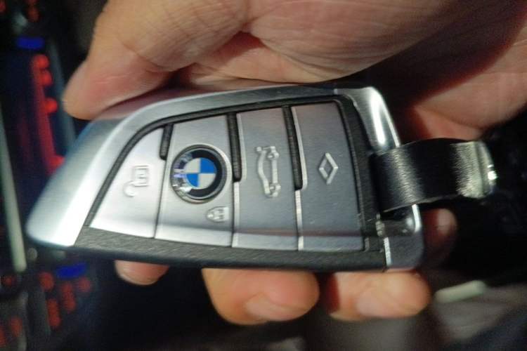 Used BMW 7 Series 2019 Restyled 740Li Leading Luxury Package Vehicle Key