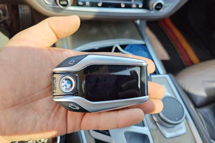 Used BMW 7 Series 2019 Restyled 740Li Leading Luxury Package Vehicle Key
