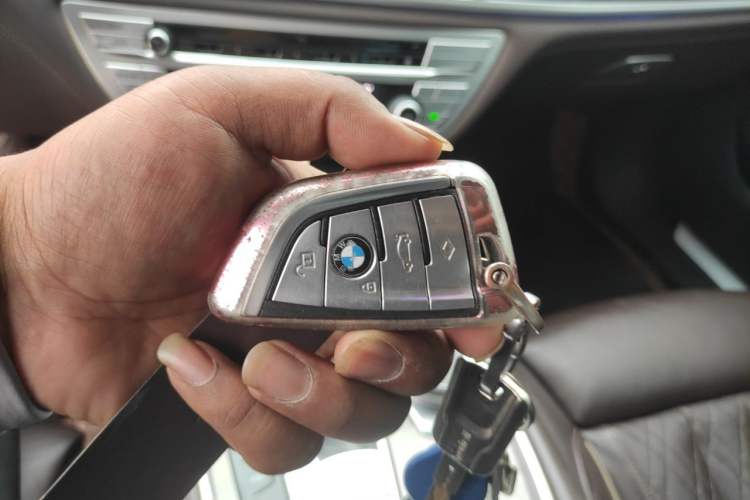 Used BMW 7 Series 2019 Restyled 740Li Leading Luxury Package Vehicle Key