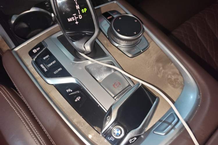 Used BMW 7 Series 2019 740Li Leading Edition Luxury Package Vehicle Key