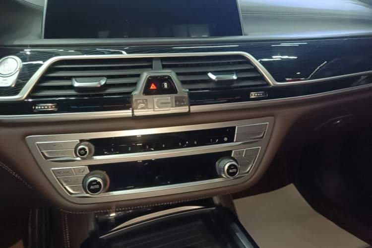 Used BMW 7 Series 2019 Restyled 730Li M Sport Package Audio And AC Panel