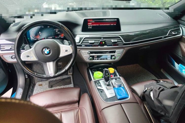 Used BMW 7 Series 2019 730Li M Sport Package Center Console