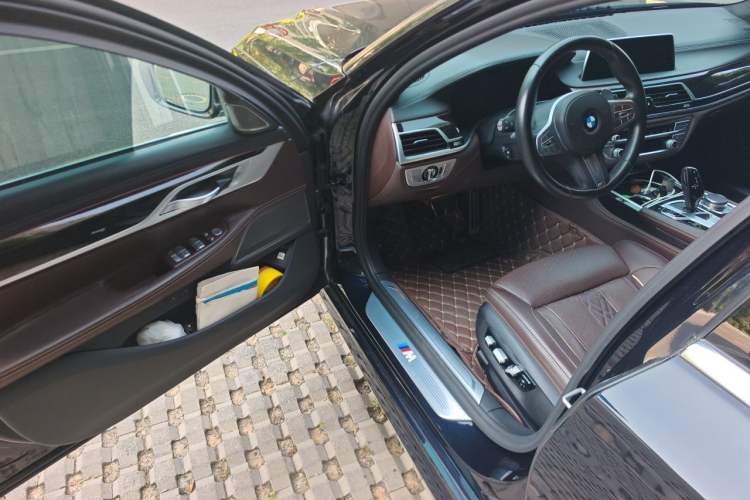 Used BMW 7 Series 2019 Restyled 730Li M Sport Package Driver Seat