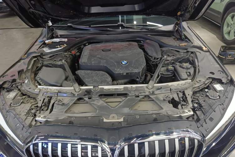 Used BMW 7 Series 2019 Restyled 730Li M Sport Package Engine Bay