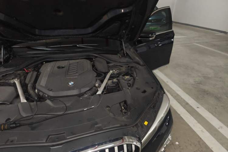 Used BMW 7 Series 2019 Restyled 740Li xDrive Executive M Sport Package Engine Bay Left
