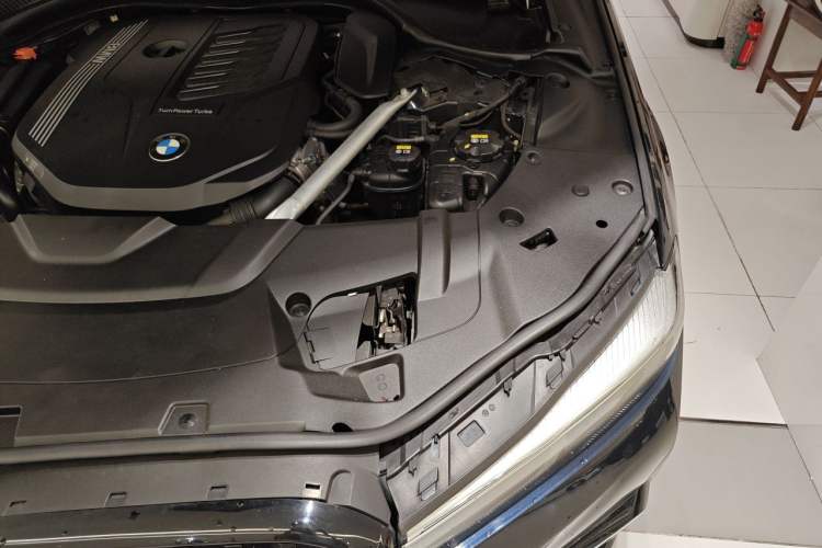 Used BMW 7 Series 2019 740Li Leading Model M Sport Package Engine Bay Left