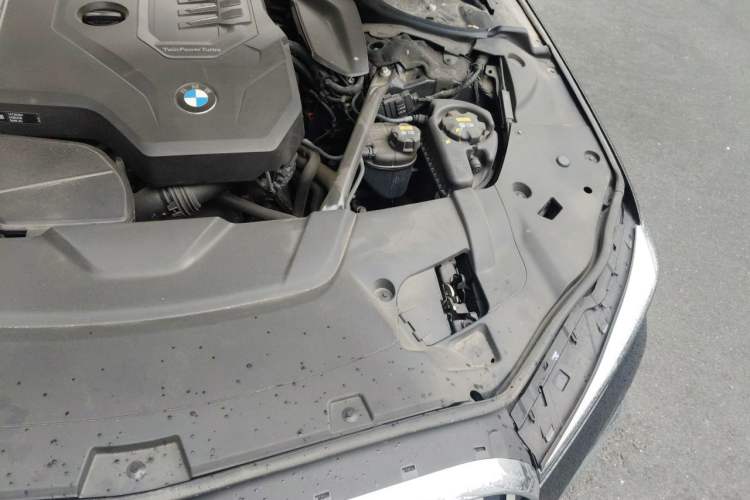 Used BMW 7 Series 2019 730Li M Sport Package Engine Bay Left