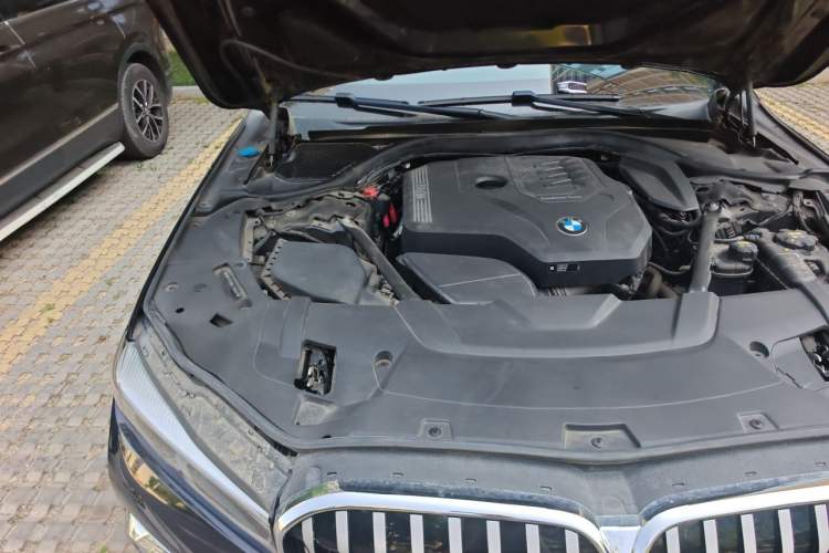 Used BMW 7 Series 2019 Restyled 730Li M Sport Package Engine Bay Right