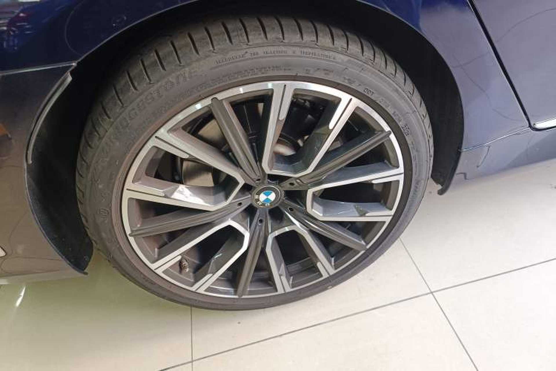 Used BMW 7 Series 2019 Updated 740Li Luxury Version M Sport Package Exterior 1