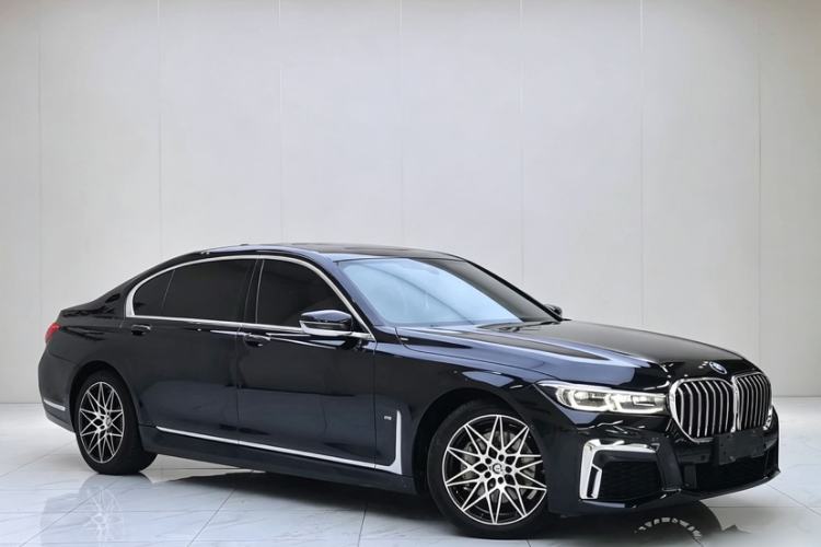 Used BMW 7 Series 2019 Restyled 730Li M Sport Package Exterior 3