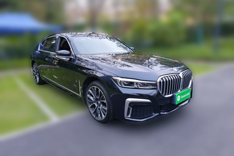 Used BMW 7 Series 2019 740Li Leading Model M Sport Package Front Right 45 Deg