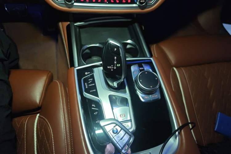 Used BMW 7 Series 2019 Restyled 740Li xDrive Executive M Sport Package Gear Lever