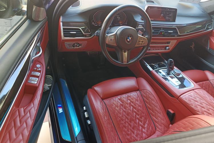 Used BMW 7 Series 2019 Updated 740Li Luxury Version M Sport Package Interior 3