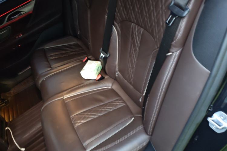 Used BMW 7 Series 2019 740Li Leading Model M Sport Package Left Rear Seat